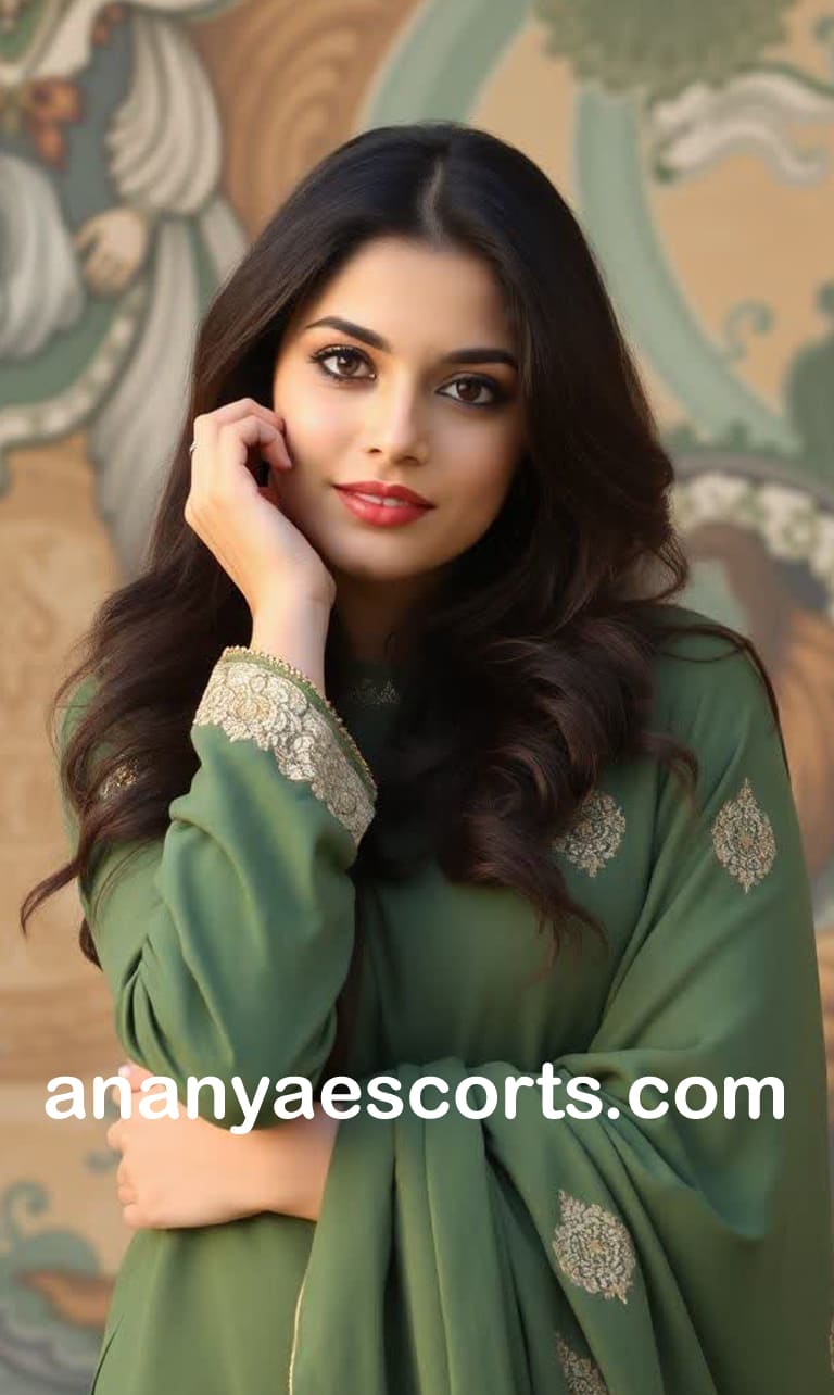 Call Girls in Sholavandan
